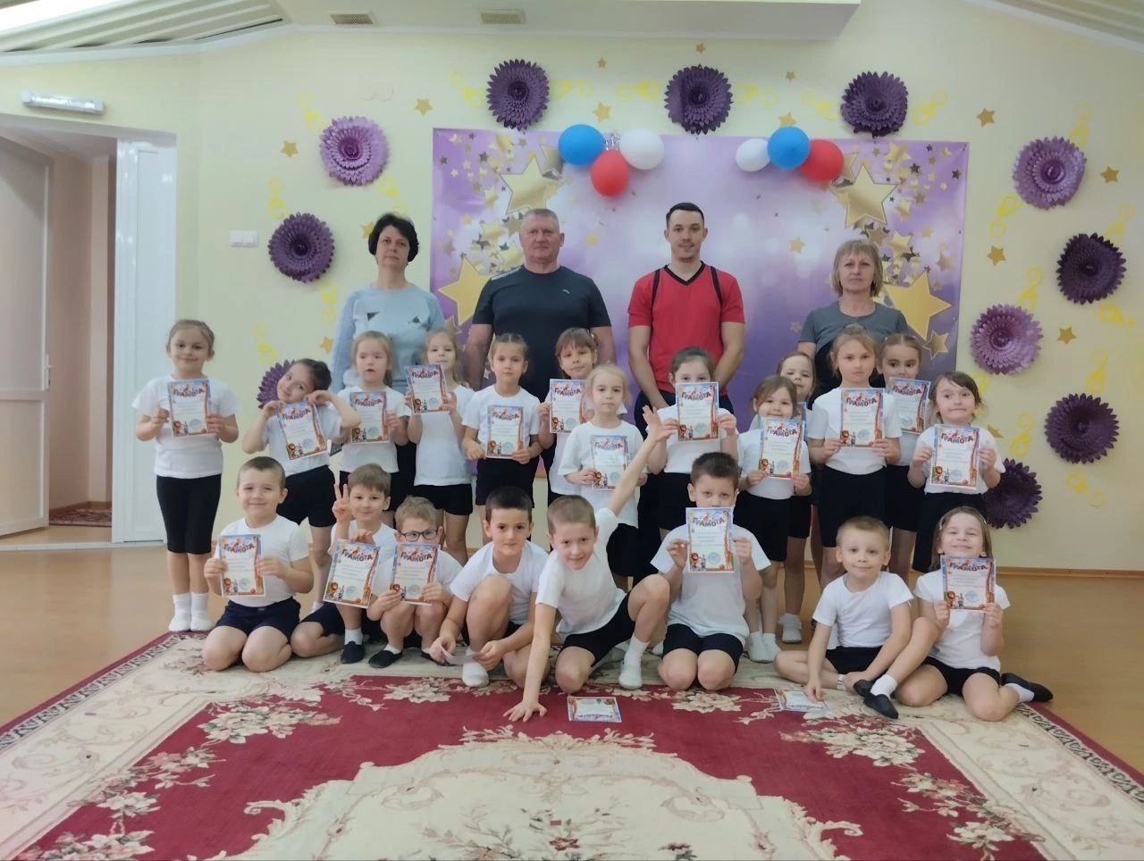 27 марта, в рамках проекта &quot;Сила России&quot;  МБУ МЦФЗН &quot;Спорт для всех&quot; посетили уже хорошо знакомых и полюбившихся нам деток, воспитанников ГКДОУ &quot;Мангушский детский сад &quot;Алиса&quot;..