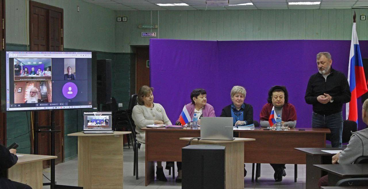 В Мангуше  состоялось расширенное заседание Совета Региональной национальной культурной автономии греков Приазовья..