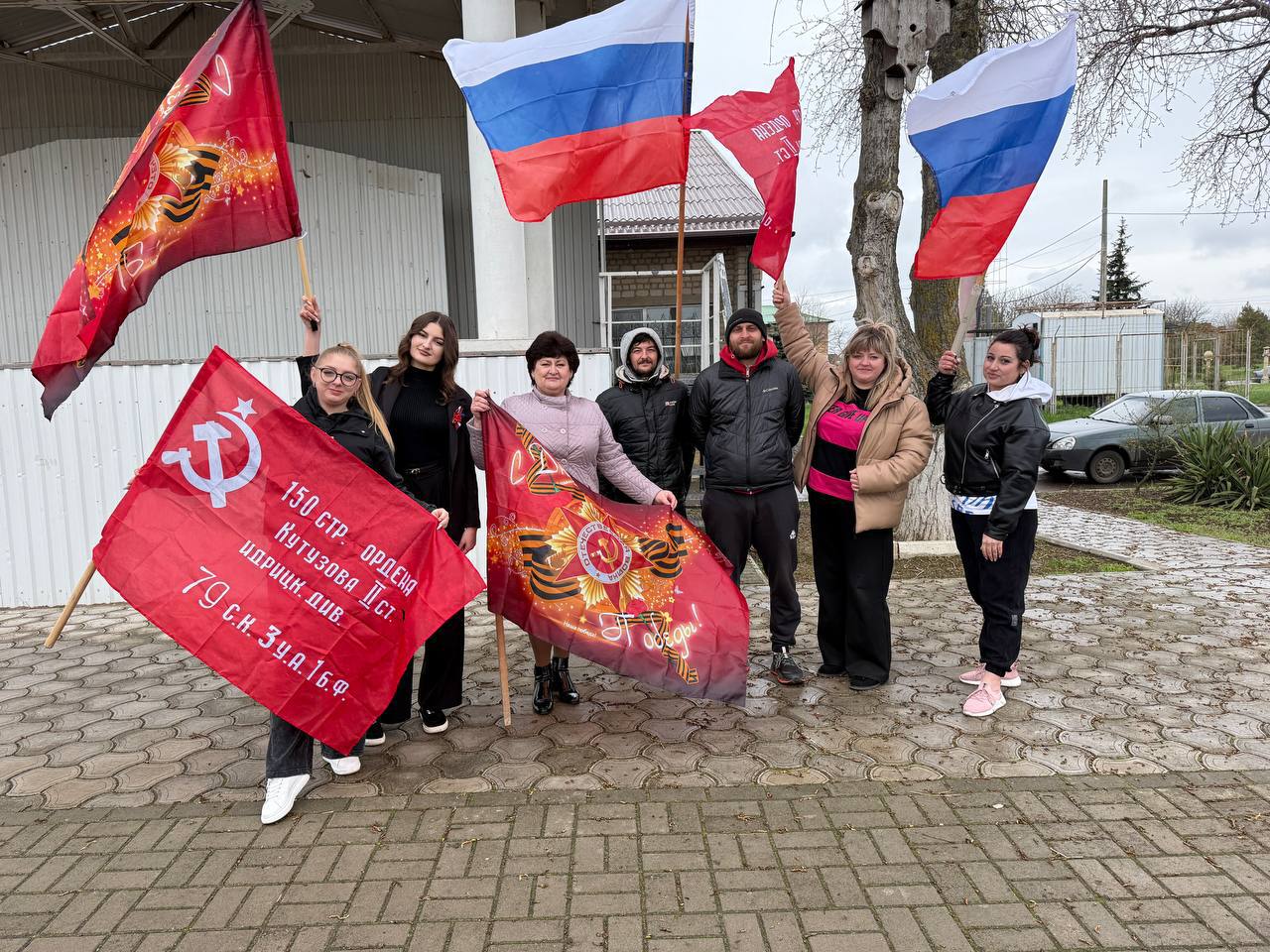 В селе Урзуф провели забег ко Дню Здоровья.