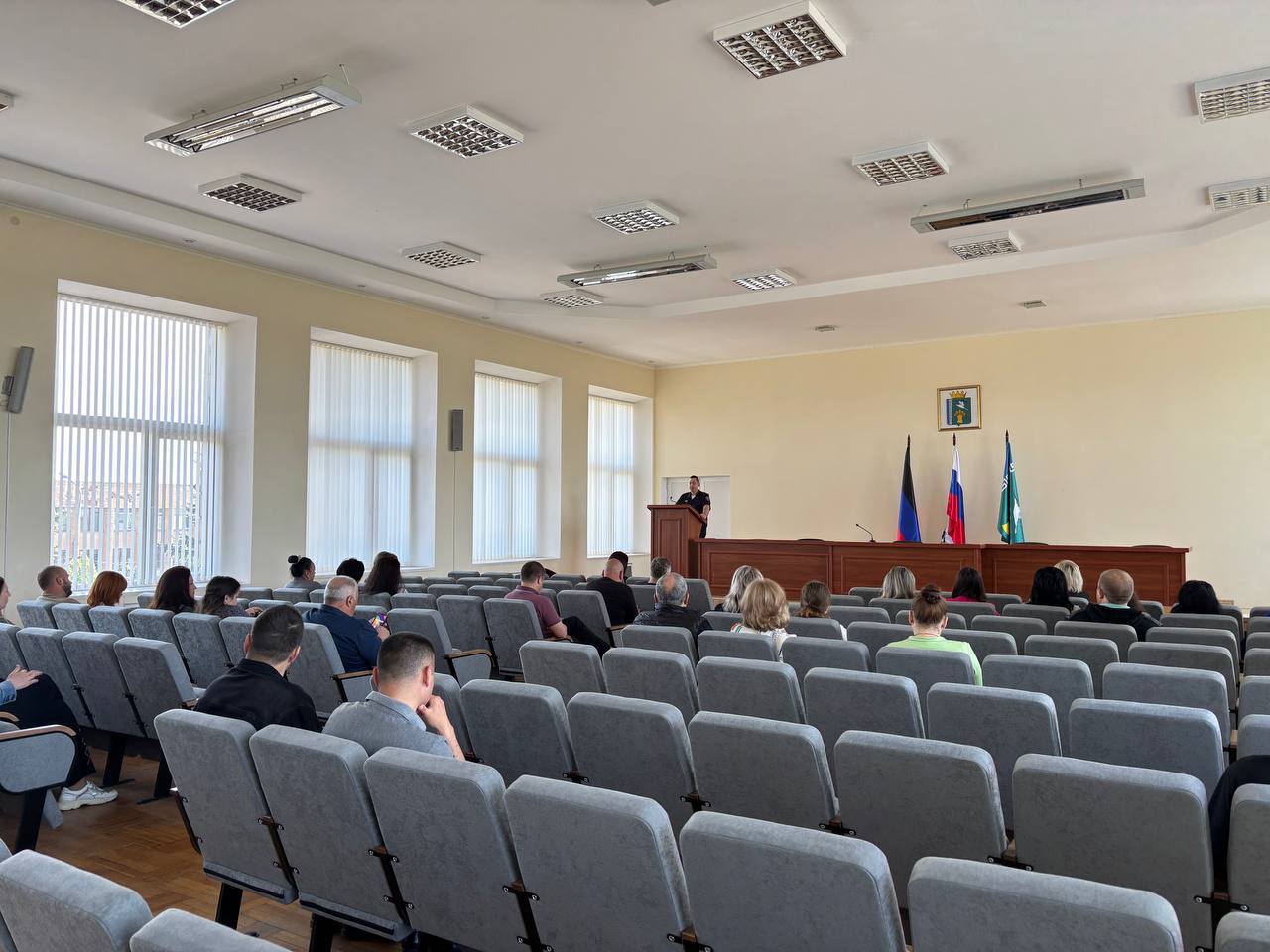 Сотрудник МВД прочел лекцию о кибермошенничестве.